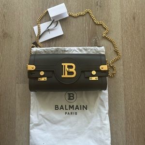 Balmain B-Buzz 23 bag